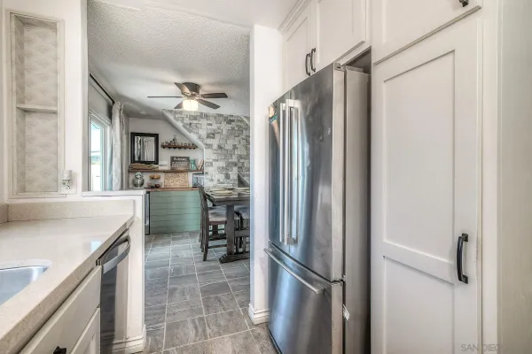 $889,000 | 813 Sunningdale Drive, Oceanside, CA 92057