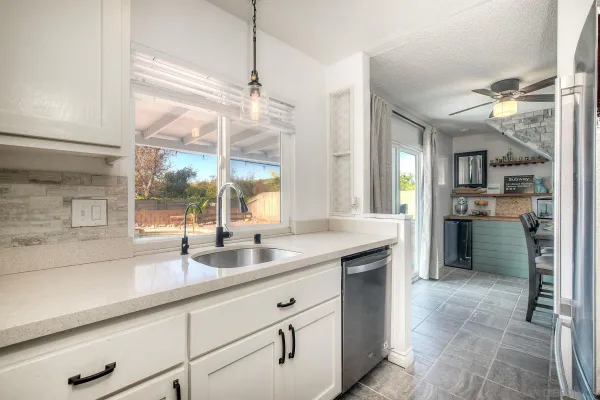 $889,000 | 813 Sunningdale Drive, Oceanside, CA 92057