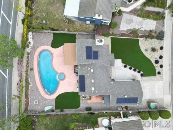 $889,000 | 813 Sunningdale Drive, Oceanside, CA 92057