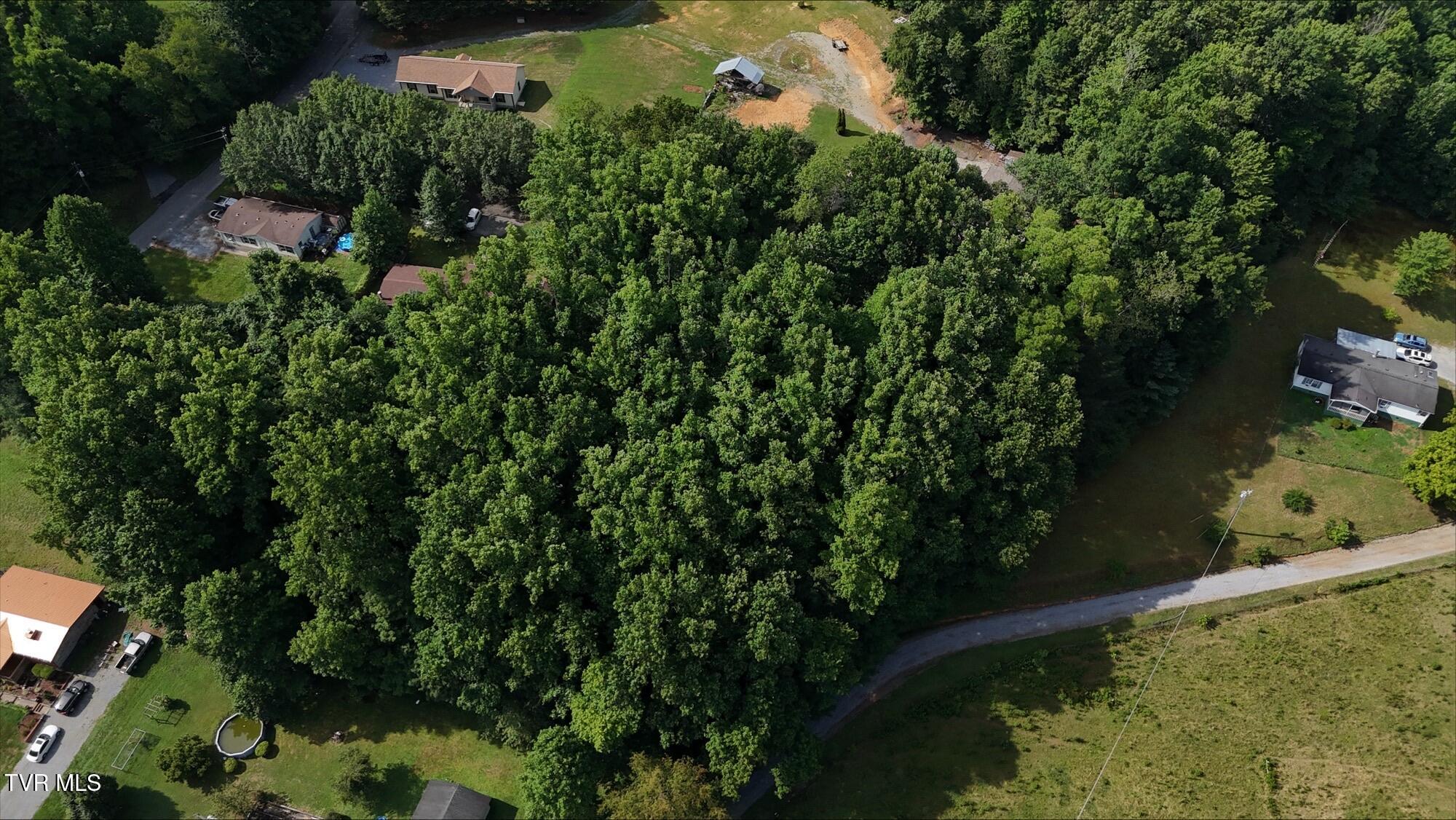 4 Crystal Lane, Unit 4 Unicoi, TN 37692 - Photo 12 of 21 processed-3145F399-093E-459E-B234-FDCD97