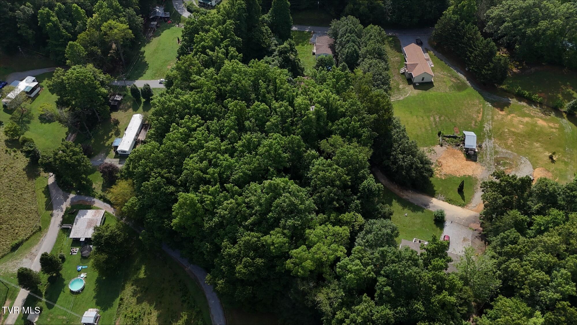 4 Crystal Lane, Unit 4 Unicoi, TN 37692 - Photo 20 of 21 processed-DD90726B-6D96-4AC9-890C-157AA7