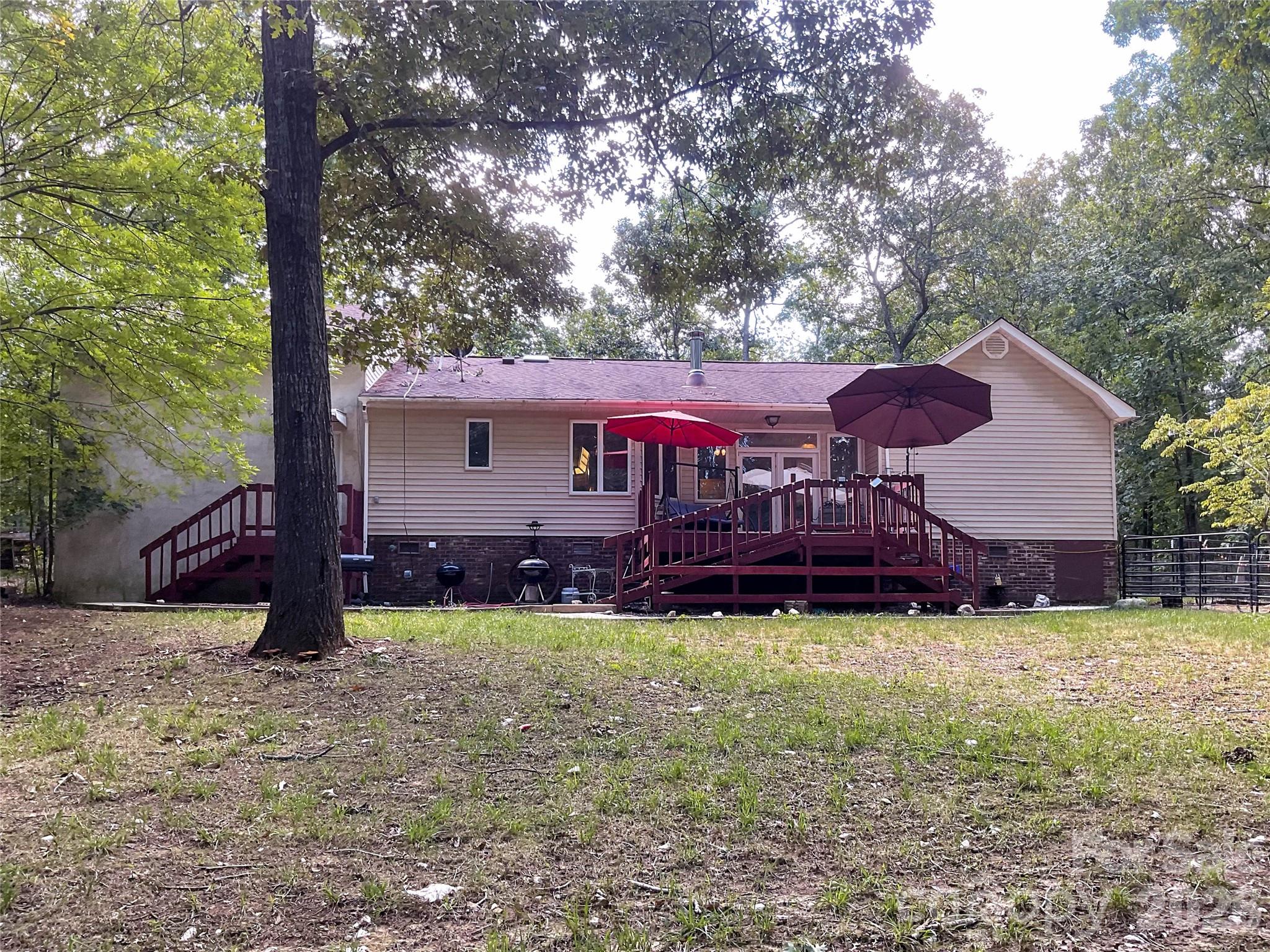 7200 Nesbit Road Waxhaw, NC 28173 - Photo 45 of 46 a view of a house with garden