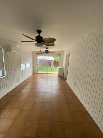 $3,950 | 3251 Southwest 67th Avenue, Miami, FL 33155