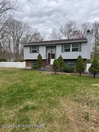 $2,050 | 164 Georganna Drive, East Stroudsburg, PA 18302