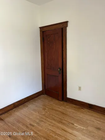 $1,950 | 54 Main Avenue, North Greenbush, NY 12198