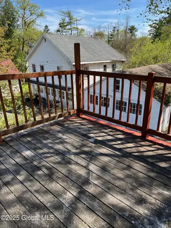 $1,950 | 54 Main Avenue, North Greenbush, NY 12198