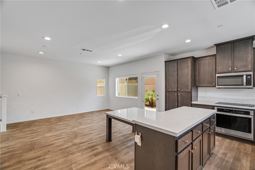 5474 Starlight Place Bonsall, CA 92003 - Photo 9 of 34