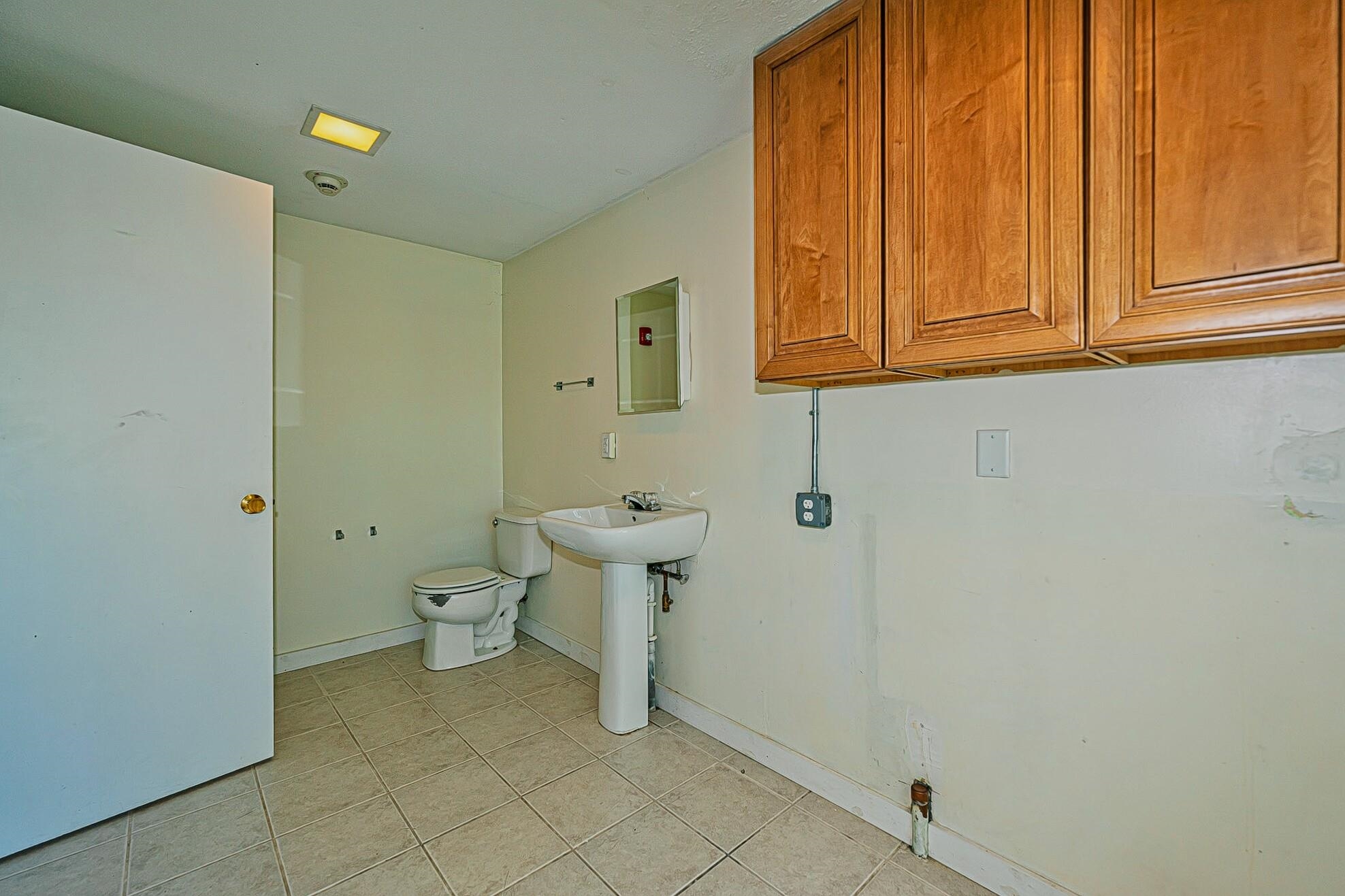 81 Seamans Road New London, NH 03257 - Photo 36 of 50