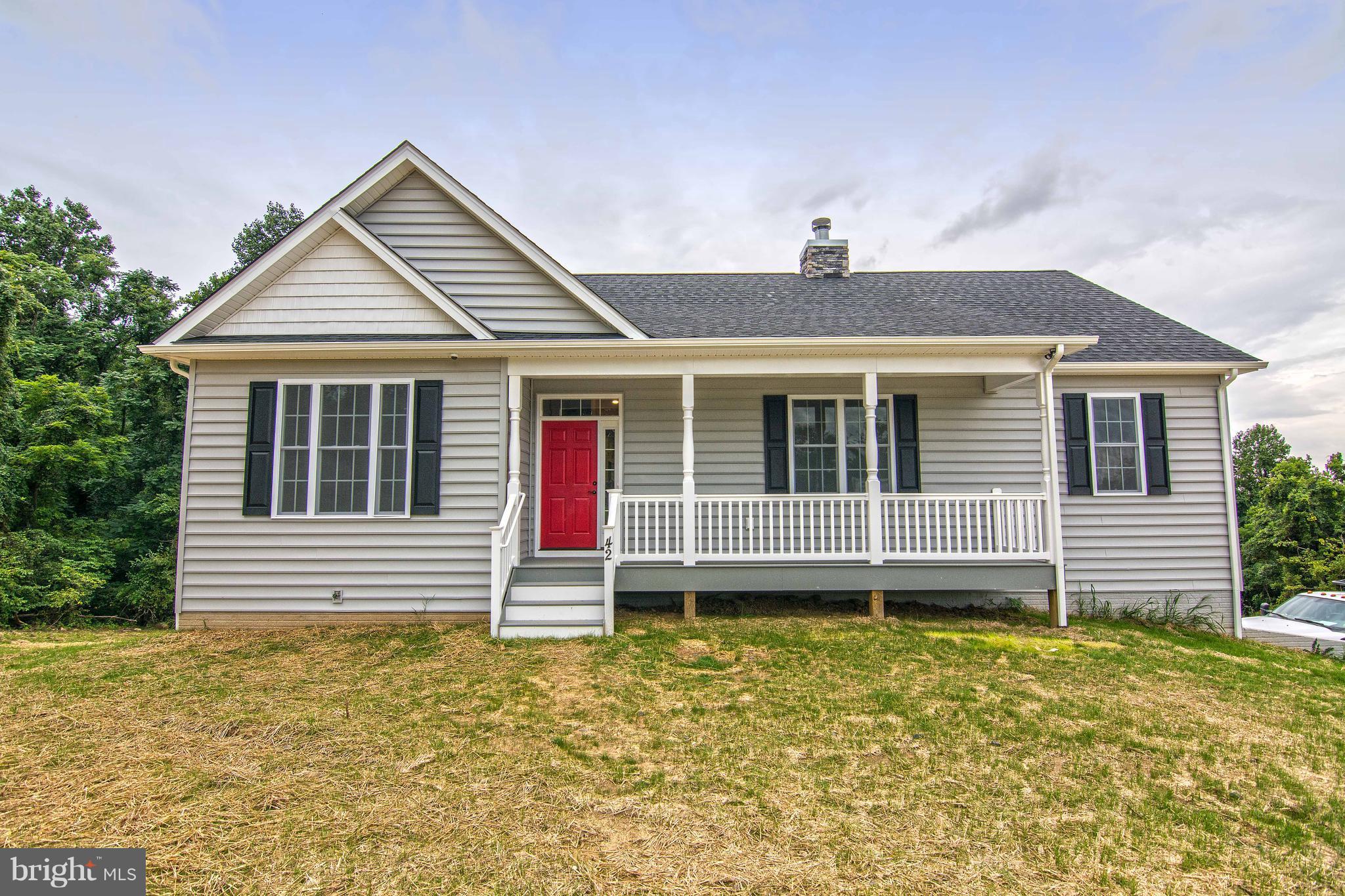42 Apple Jack Road Linden, VA 22642 - Photo 1 of 30 Exterior (Front)