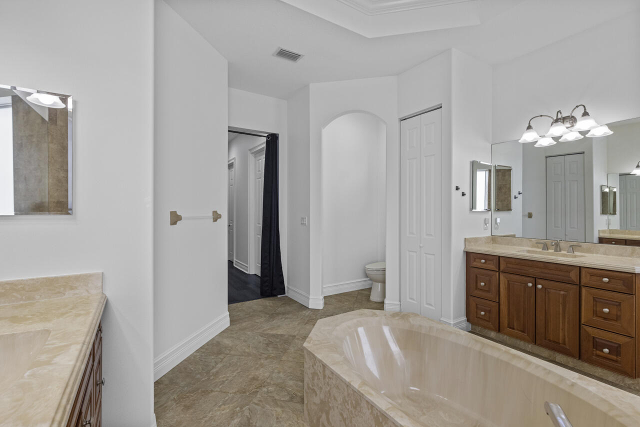 8300 Southwest Cattleya Drive Stuart, FL 34997 - Photo 12 of 77 8300 SW Cattleya Dr_012