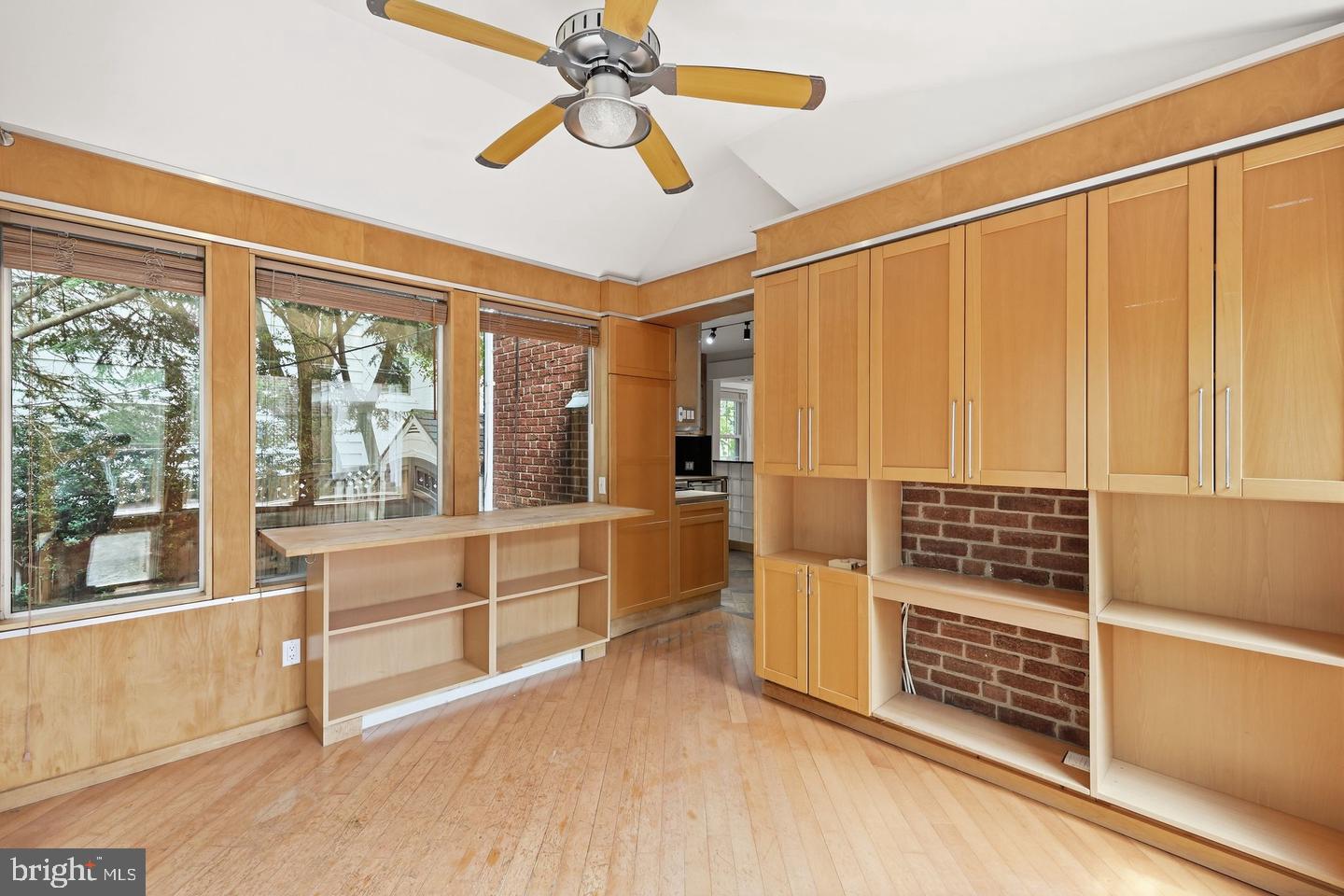 1706 North Glebe Road Arlington, VA 22207 - Photo 15 of 44 Gallery Image 15
