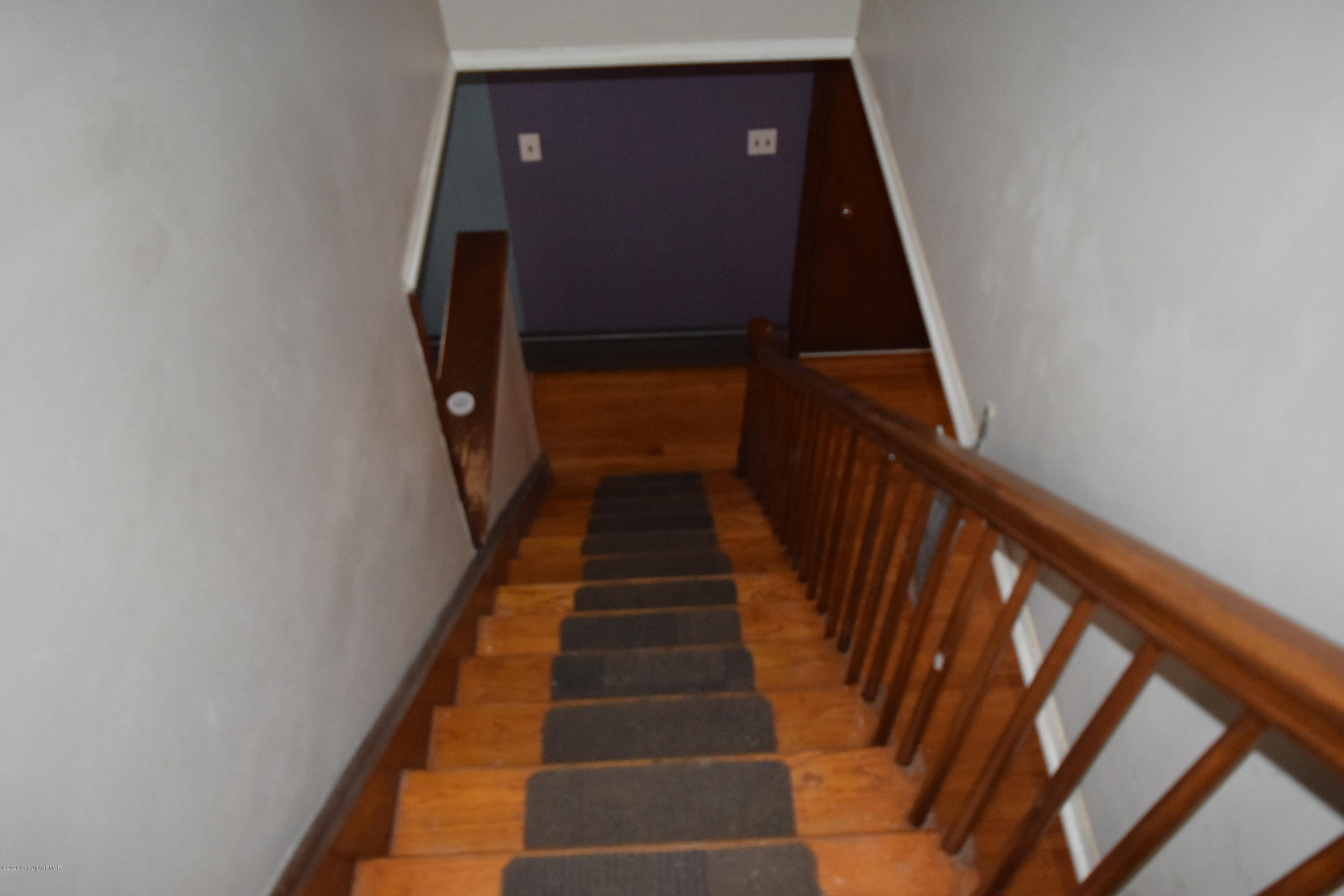 100B River Road Thornhurst, PA 18424 - Photo 27 of 32 staircase from 2nd floor