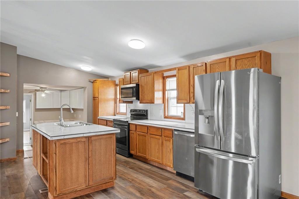 4221 Shawnee Road Wellsville, KS 66092 - Photo 13 of 52