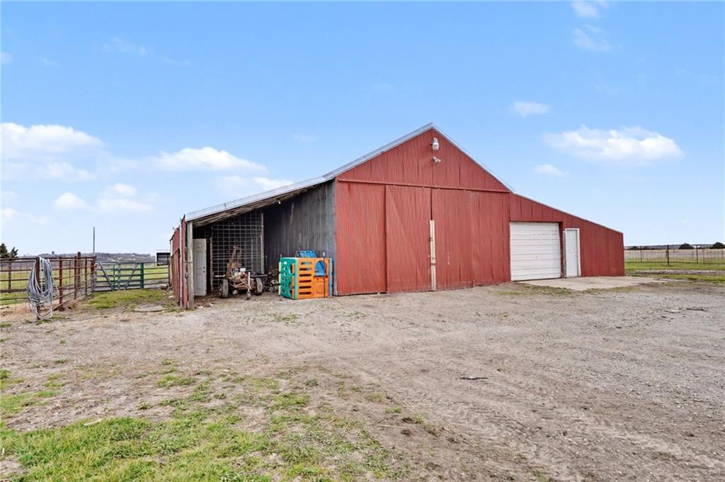 4221 Shawnee Road Wellsville, KS 66092 - Photo 41 of 52