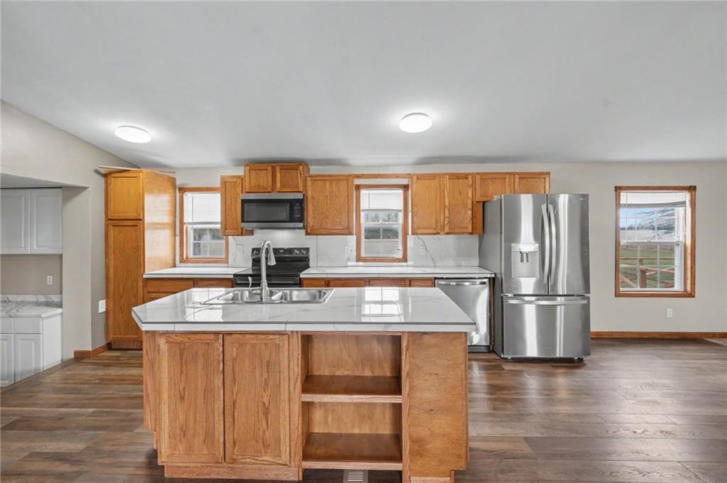 4221 Shawnee Road Wellsville, KS 66092 - Photo 10 of 52