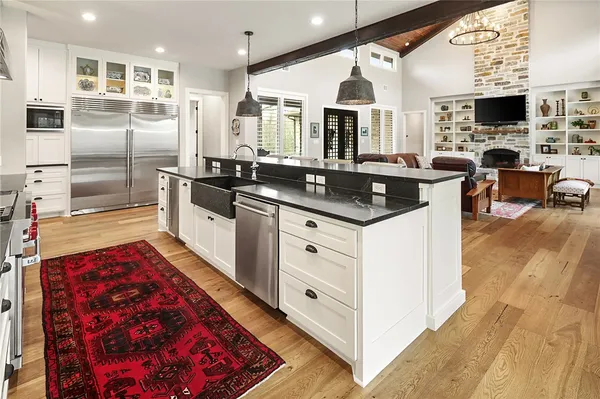 $1,695,000 | 4904 Holden Circle, College Station, TX 77845
