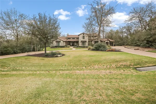 $1,695,000 | 4904 Holden Circle, College Station, TX 77845