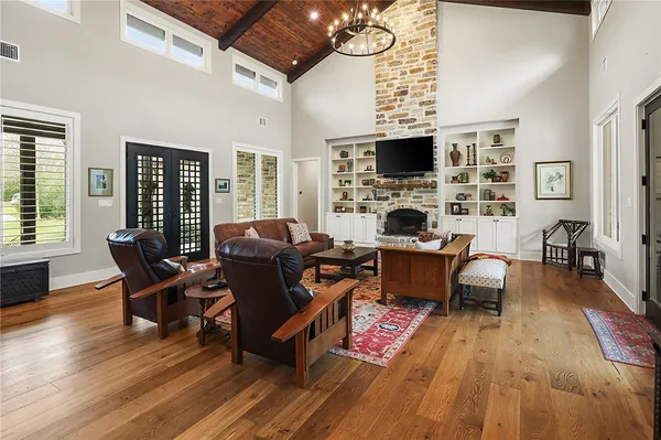 $1,695,000 | 4904 Holden Circle, College Station, TX 77845