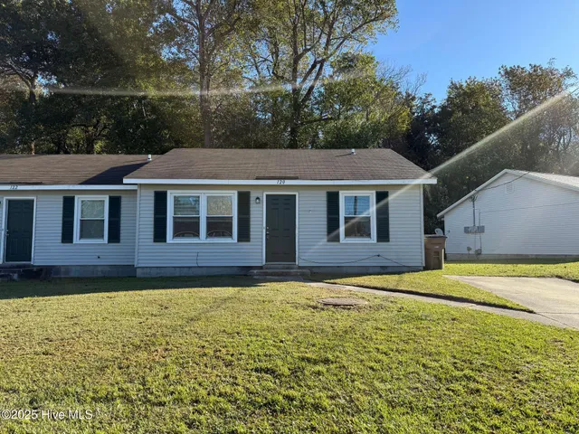 $925 | 120 Stallion Drive, Jacksonville, NC 28540