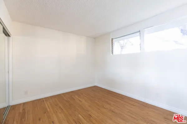 $2,680 | 11131 Rose Avenue, Unit 17, Los Angeles, CA 90034
