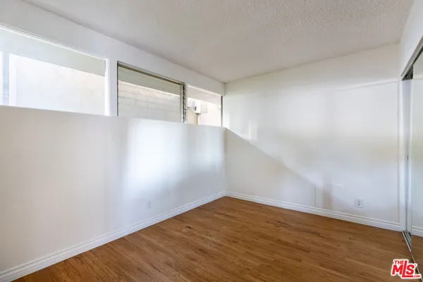 $2,680 | 11131 Rose Avenue, Unit 17, Los Angeles, CA 90034