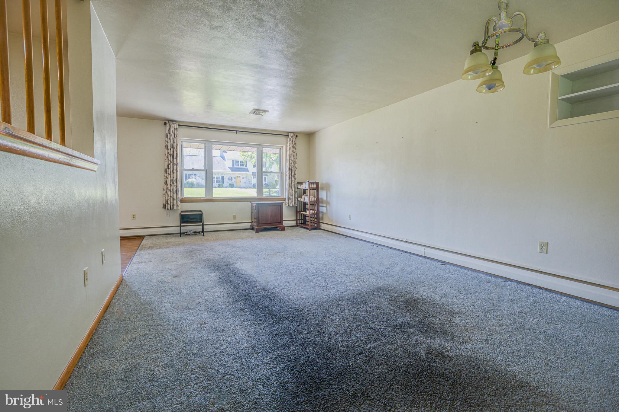 321 East Glenn Road Hershey, PA 17033 - Photo 11 of 32