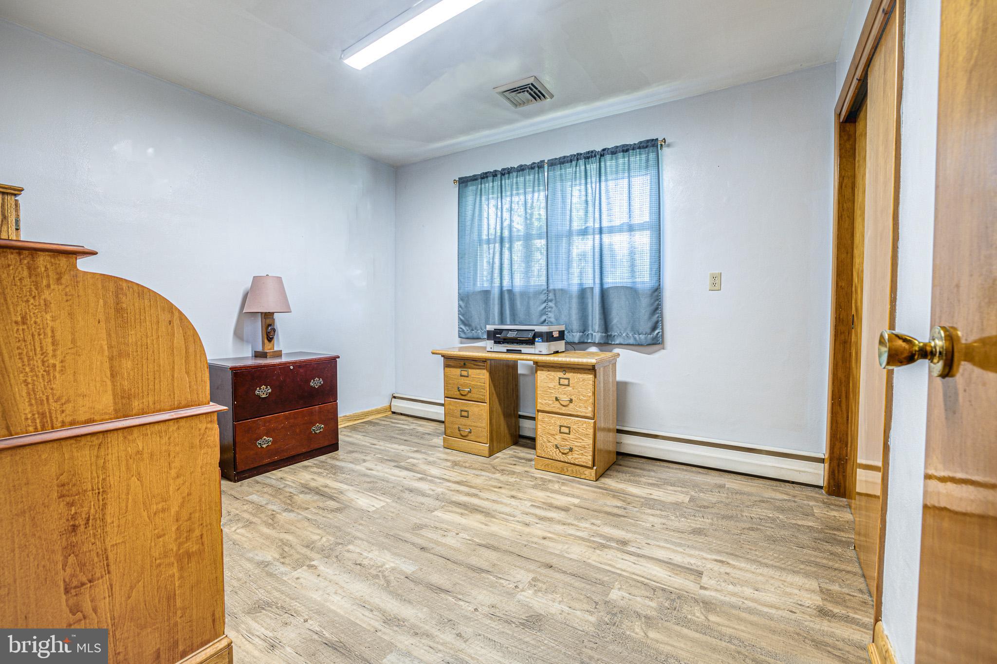 321 East Glenn Road Hershey, PA 17033 - Photo 14 of 32
