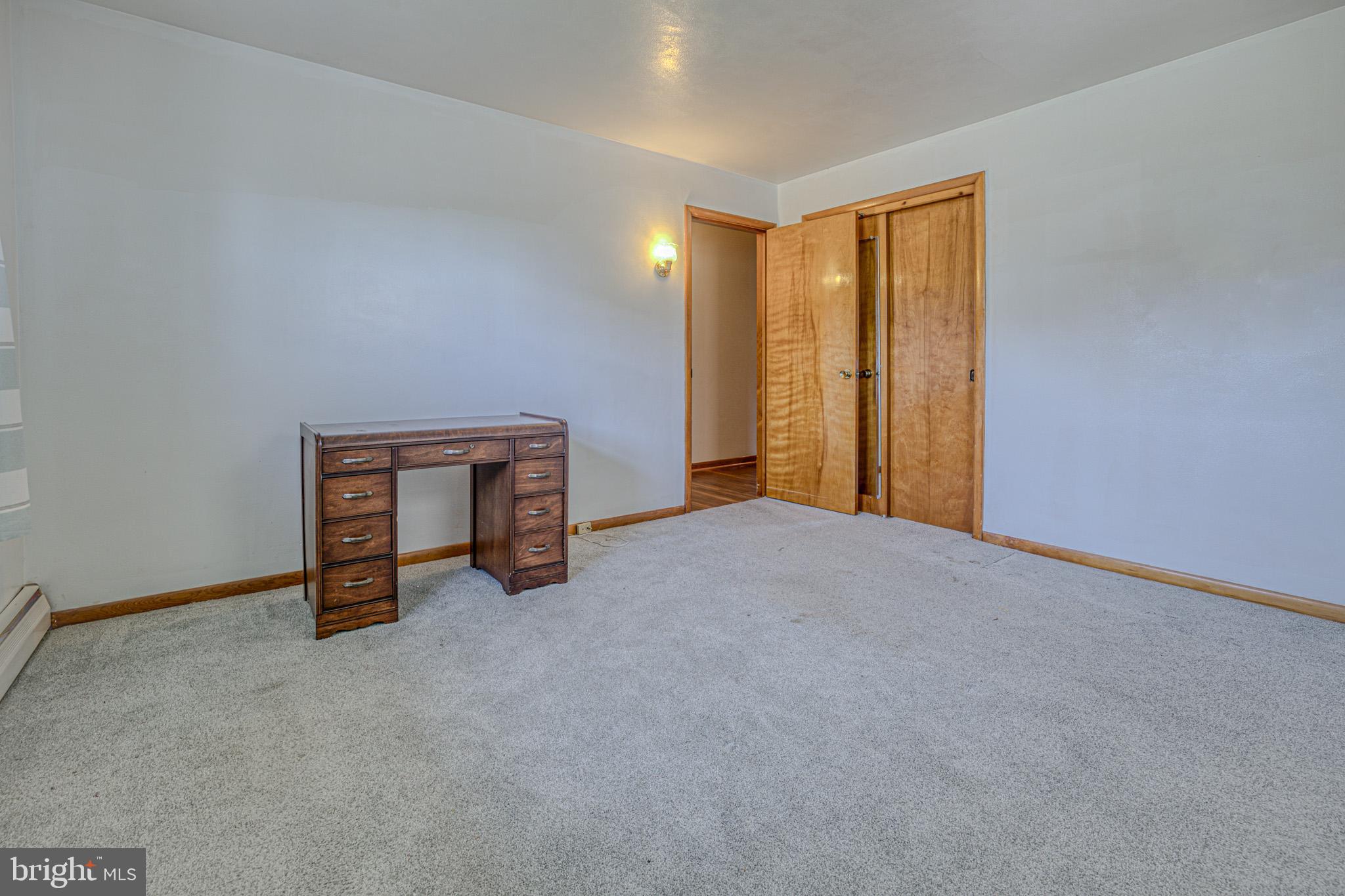 321 East Glenn Road Hershey, PA 17033 - Photo 17 of 32