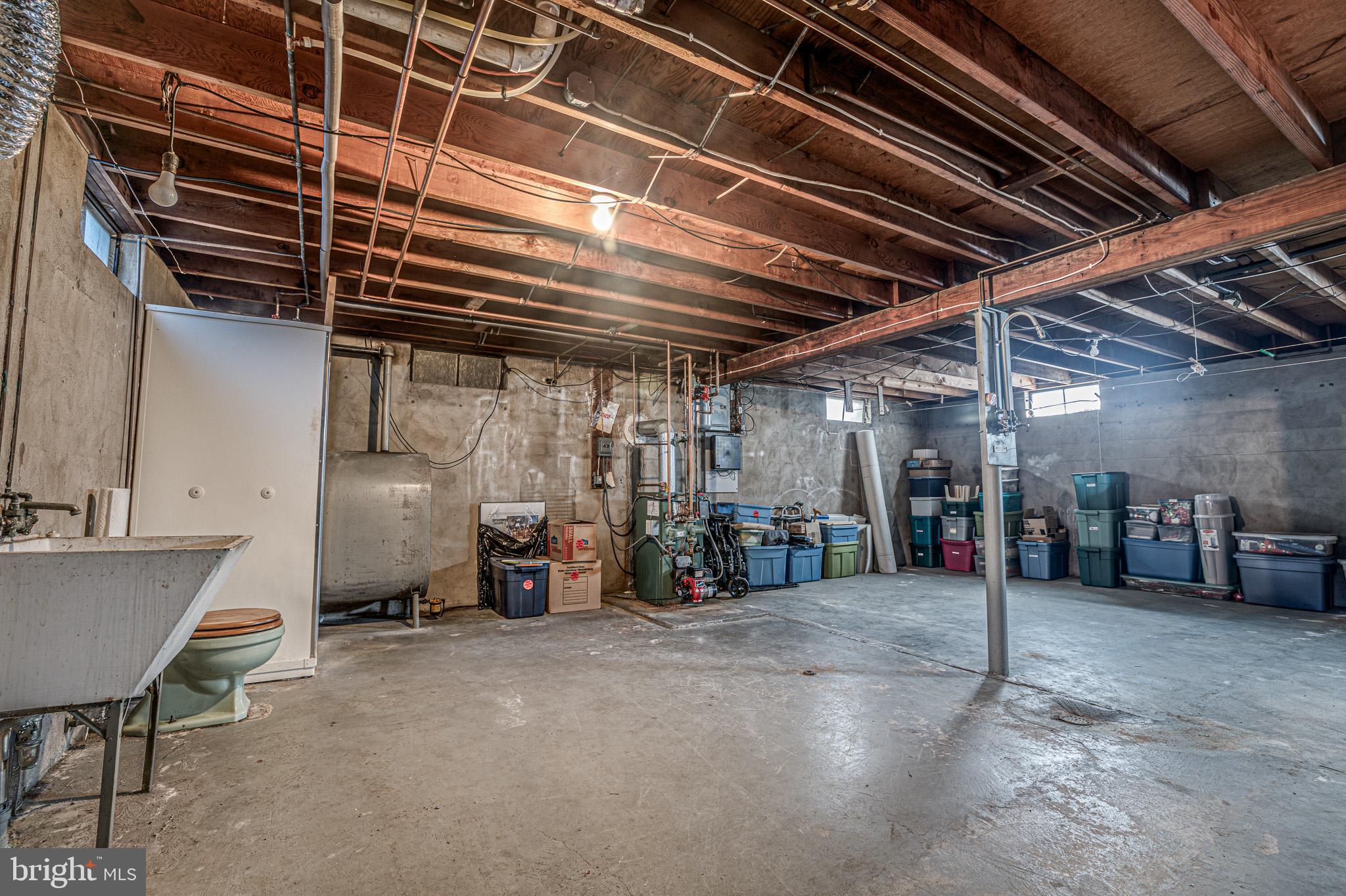 321 East Glenn Road Hershey, PA 17033 - Photo 25 of 32