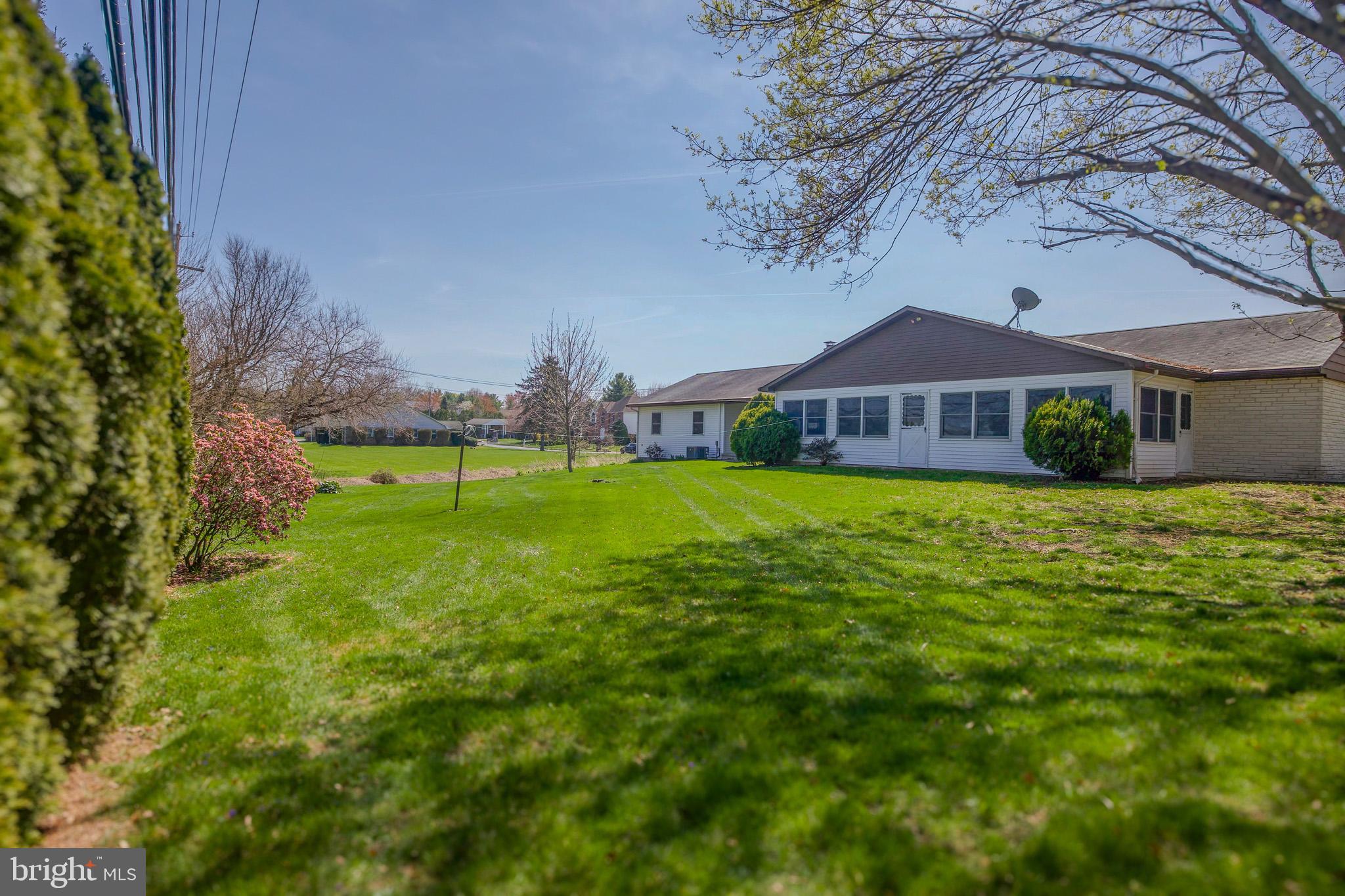 321 East Glenn Road Hershey, PA 17033 - Photo 26 of 32