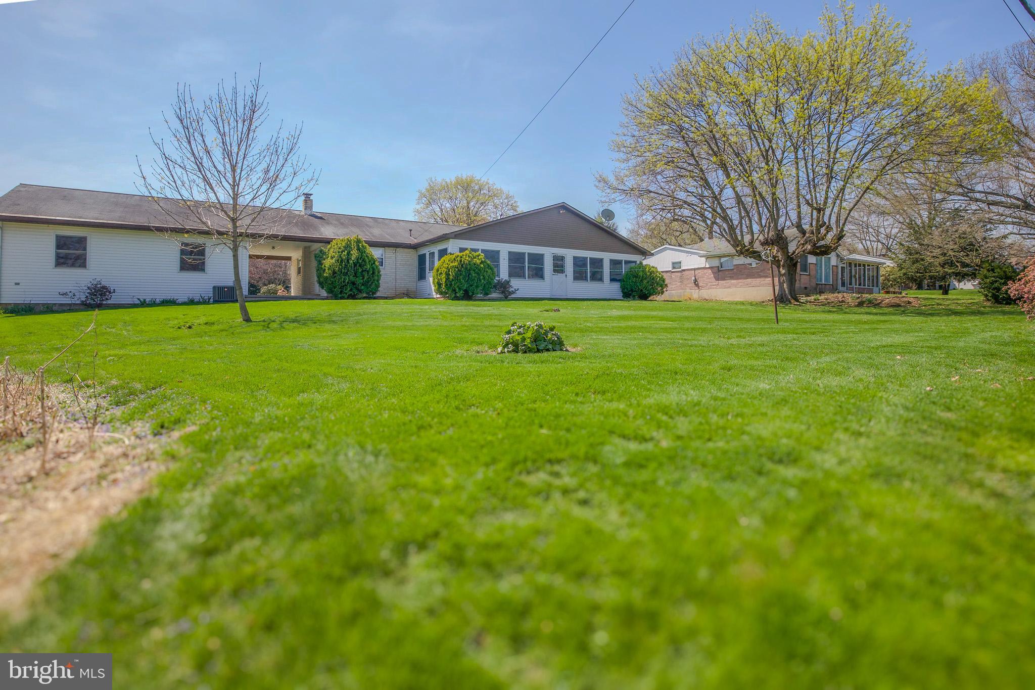 321 East Glenn Road Hershey, PA 17033 - Photo 27 of 32