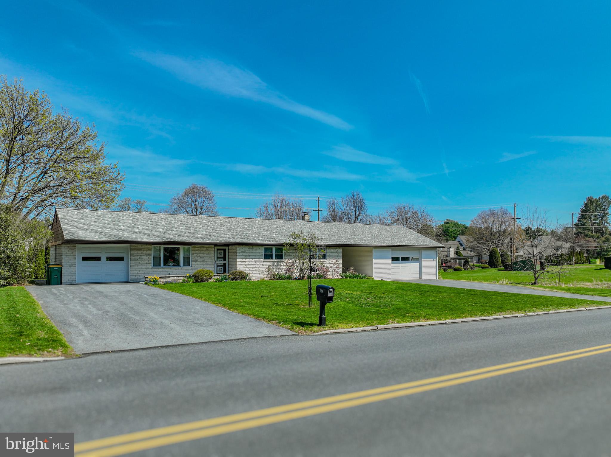 321 East Glenn Road Hershey, PA 17033 - Photo 29 of 32