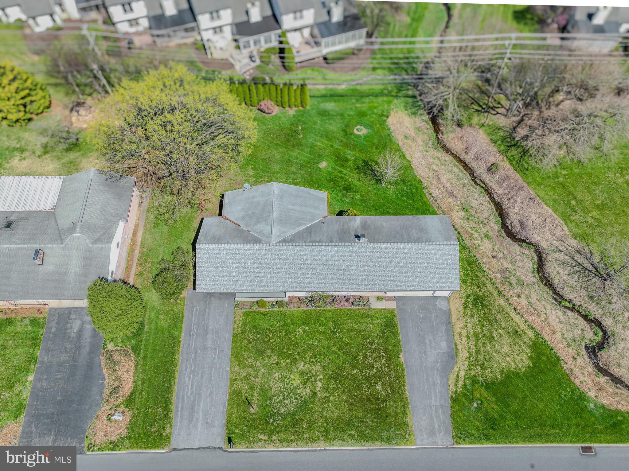 321 East Glenn Road Hershey, PA 17033 - Photo 31 of 32