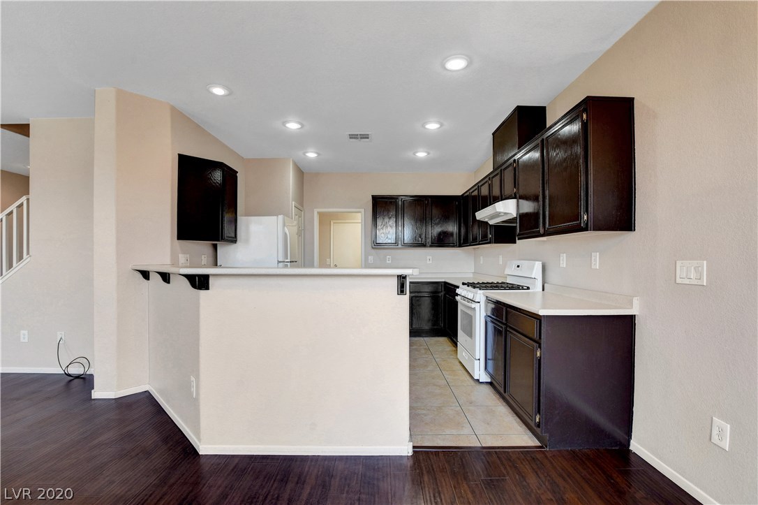 9105 Ripple Ridge Avenue, Unit 102 Las Vegas, NV 89149 - Photo 11 of 45