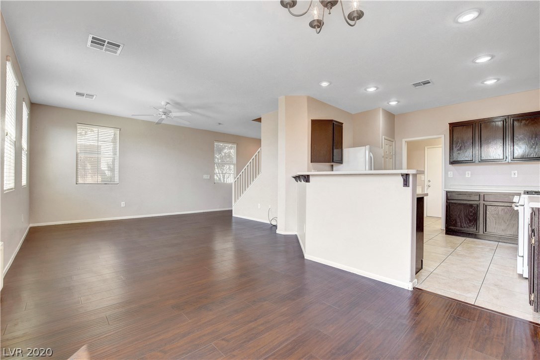 9105 Ripple Ridge Avenue, Unit 102 Las Vegas, NV 89149 - Photo 7 of 45