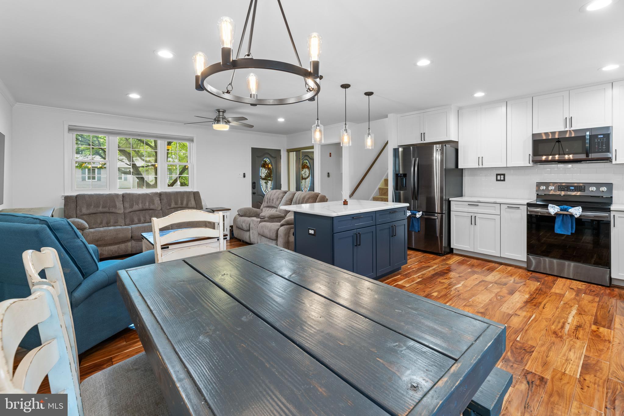 9761 Turnbuckle Drive Burke, VA 22015 - Photo 10 of 46 Dining Area
