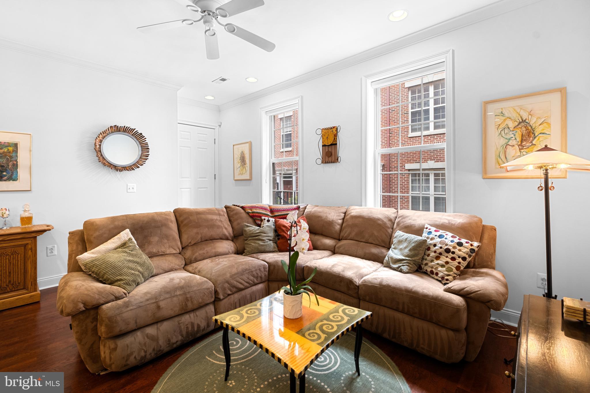 304 Captains Way Philadelphia, PA 19146 - Photo 2 of 63
