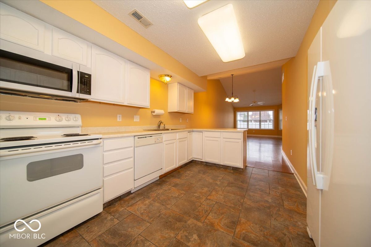 5424 Cutter Corner Way Indianapolis, IN 46237 - Photo 17 of 23