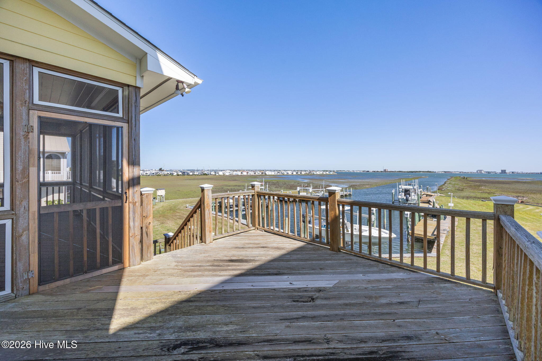 1711 East Fort Macon Road Atlantic Beach, NC 28512 - Photo 16 of 42 Sun Deck