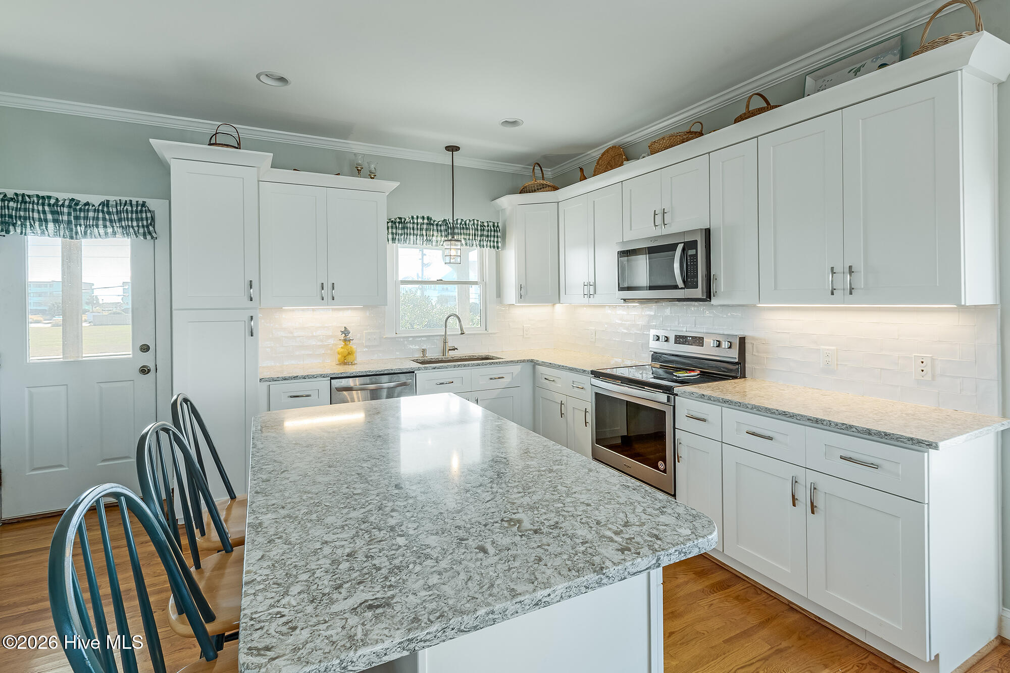 1711 East Fort Macon Road Atlantic Beach, NC 28512 - Photo 32 of 42 Open Kitchen