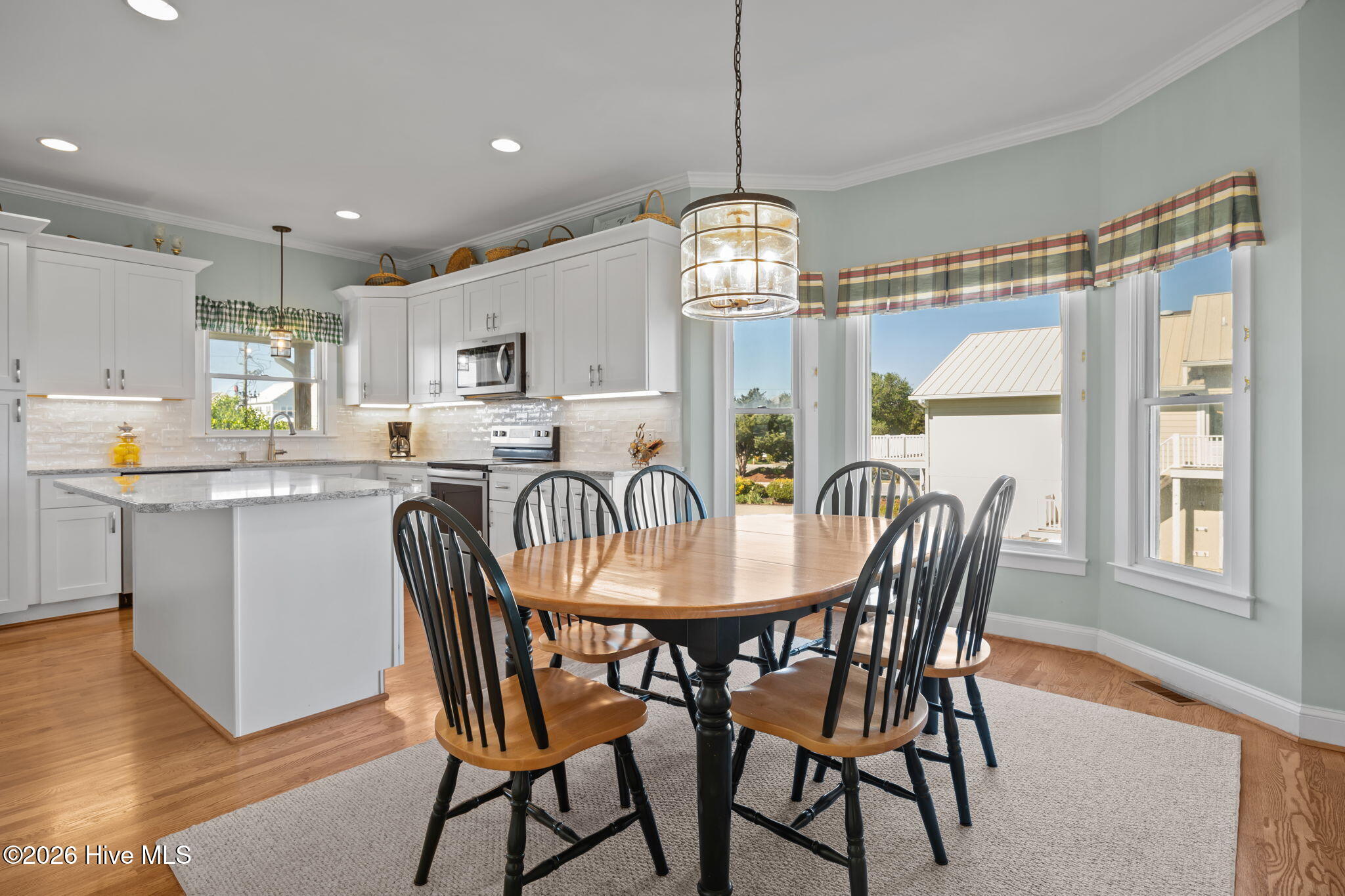 1711 East Fort Macon Road Atlantic Beach, NC 28512 - Photo 8 of 42 Bright Kitchen