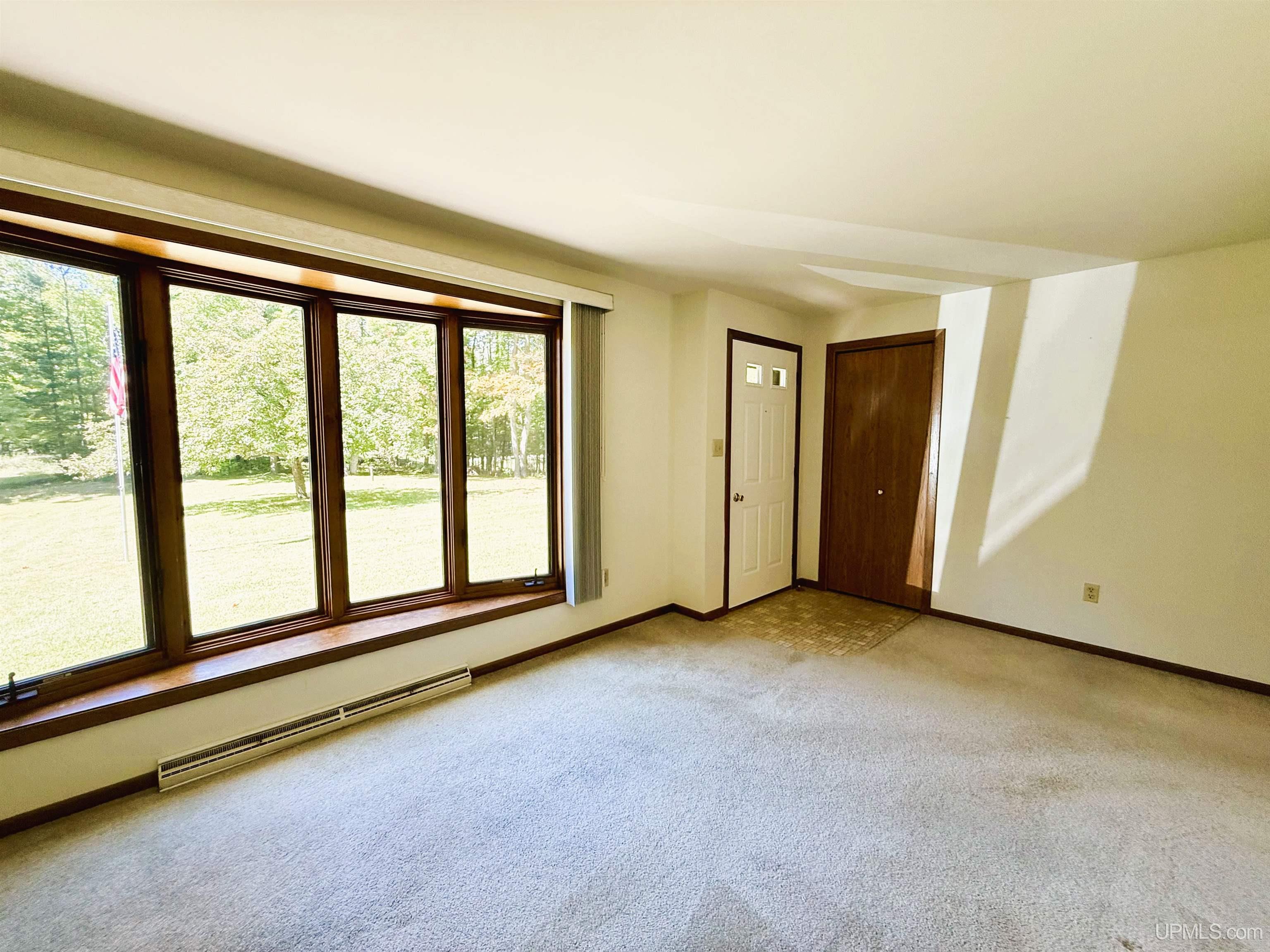 N21800 Co Road Niagara, WI 54151 - Photo 4 of 15