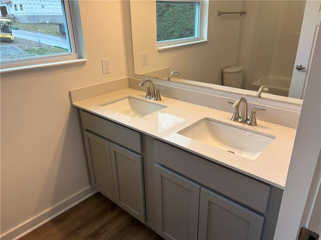 415 Pemberley Court Venetia, PA 15367 - Photo 13 of 21