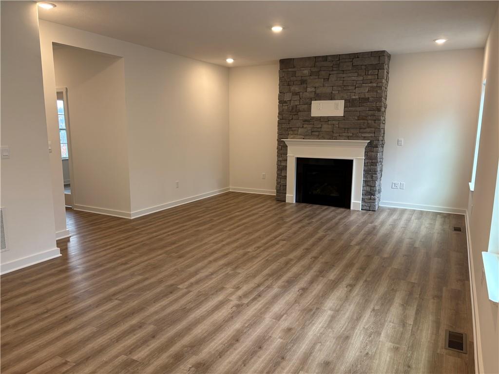 415 Pemberley Court Venetia, PA 15367 - Photo 4 of 21