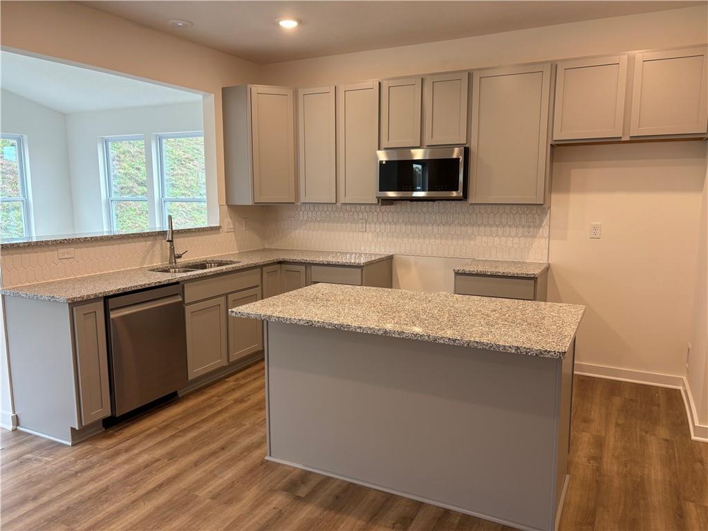 415 Pemberley Court Venetia, PA 15367 - Photo 8 of 21