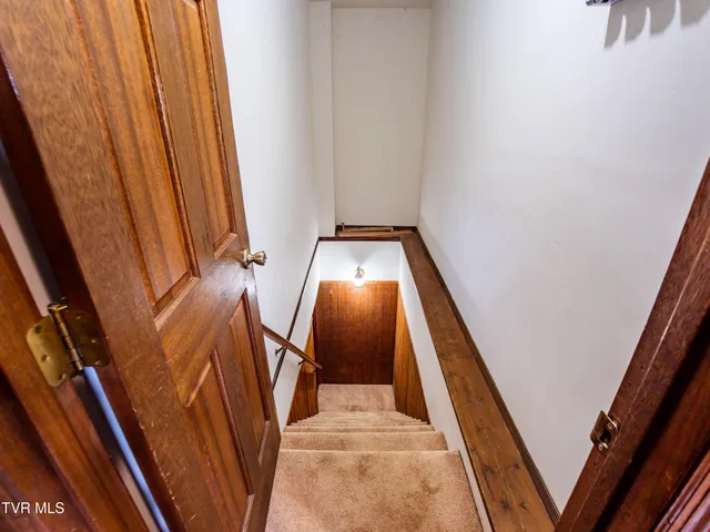 $324,000 | 143 Meadowbrook Lane, Rogersville, TN 37857