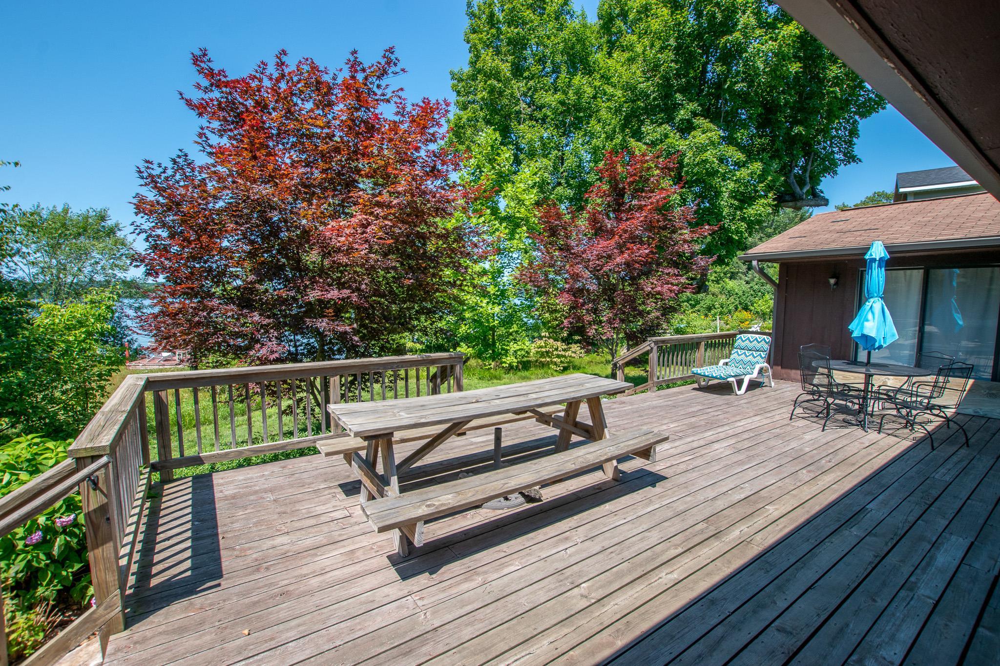 8178 South Lakeview Road Traverse City, MI 49684 - Photo 16 of 60 Gallery Image 16