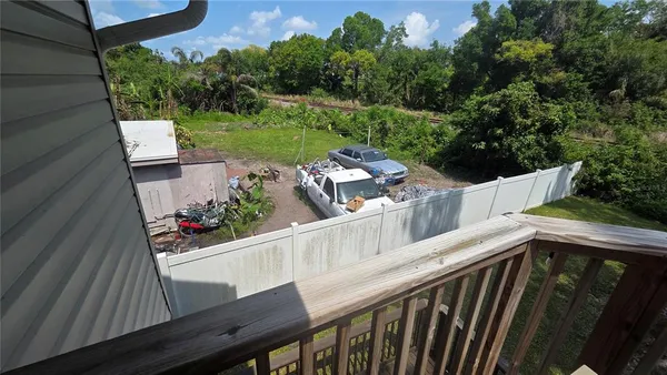 $1,400 | 1524 6th Street Northwest, Unit B, Largo, FL 33770