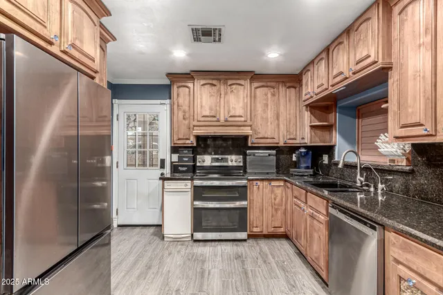 $471,482 | 2110 West Morrow Drive, Phoenix, AZ 85027