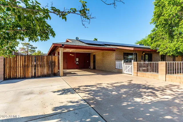$471,482 | 2110 West Morrow Drive, Phoenix, AZ 85027